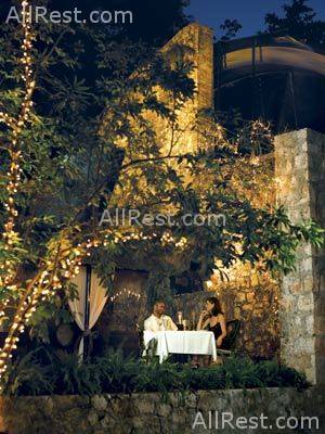 Half Moon Resort 36